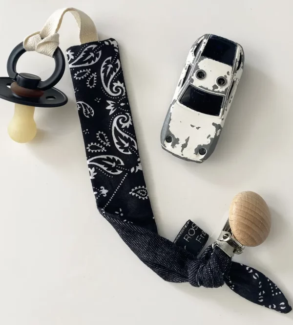 Attache tétine Bandana
